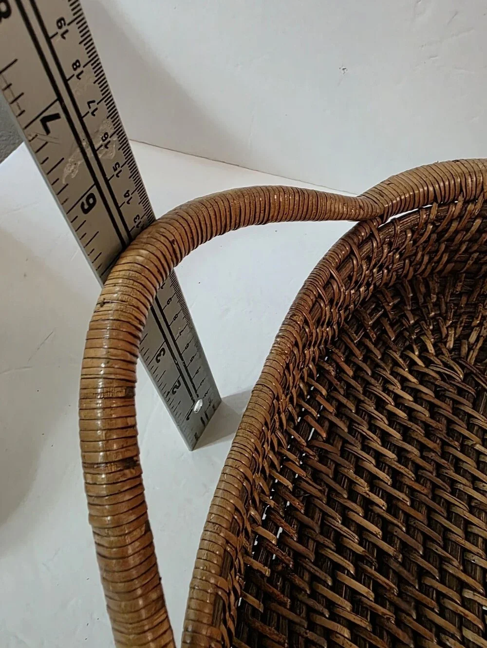 Pampered Chef Woven Selection Serving Tray Ratan Wicker Retired